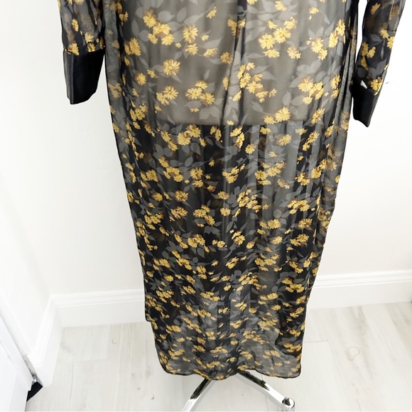 Vintage Fantasies by Morgan Taylor Floral Sheer Negligee Long Robe Size Medium - Picture 8 of 8